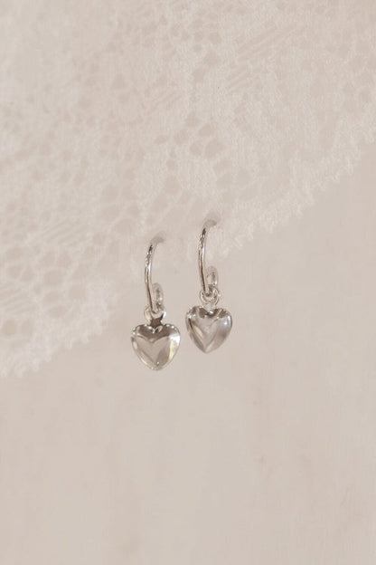 Brandy Melville Best Price / Heart Charm Earrings