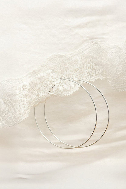 Brandy Melville Everyday / Thin Hoop Earrings