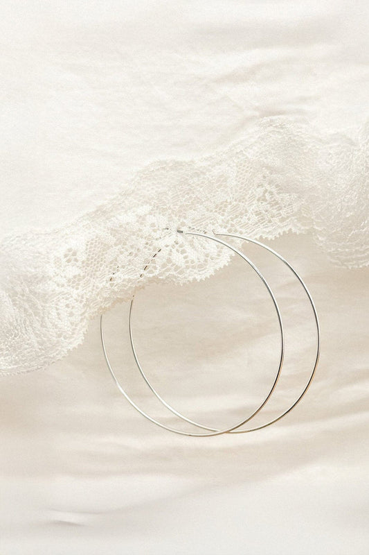 Brandy Melville Everyday / Thin Hoop Earrings