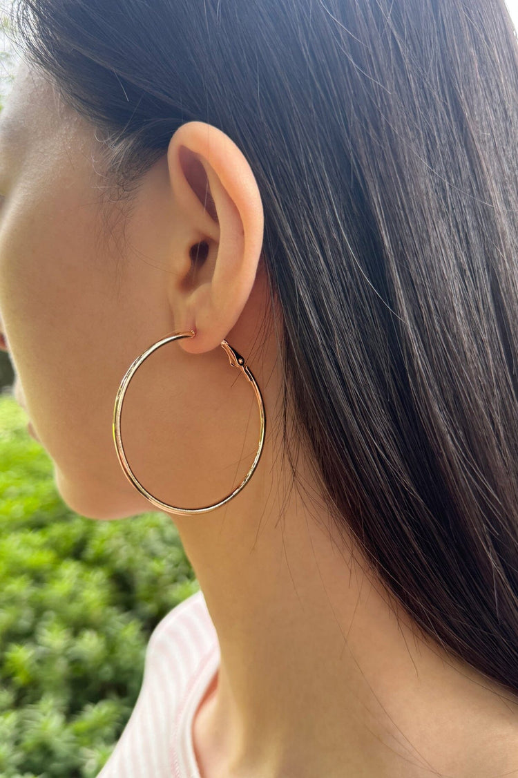 Brandy Melville Latest / Hoop Earrings