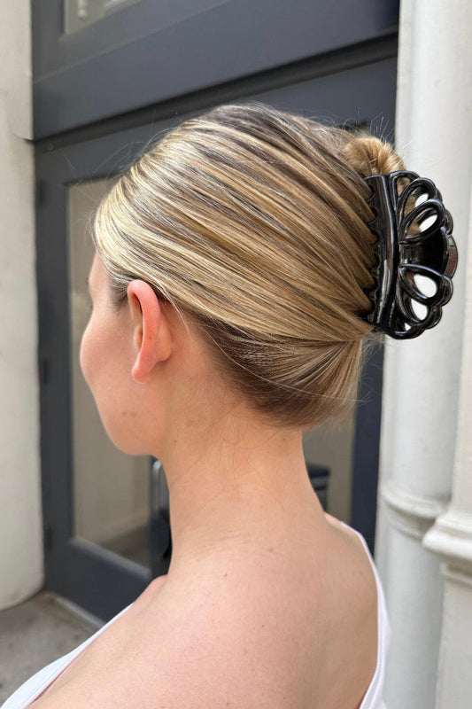 Brandy Melville Discount / Hair Claw Clip
