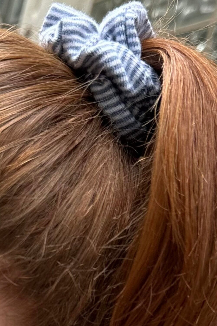 Brandy Melville Discount / Striped Scrunchie