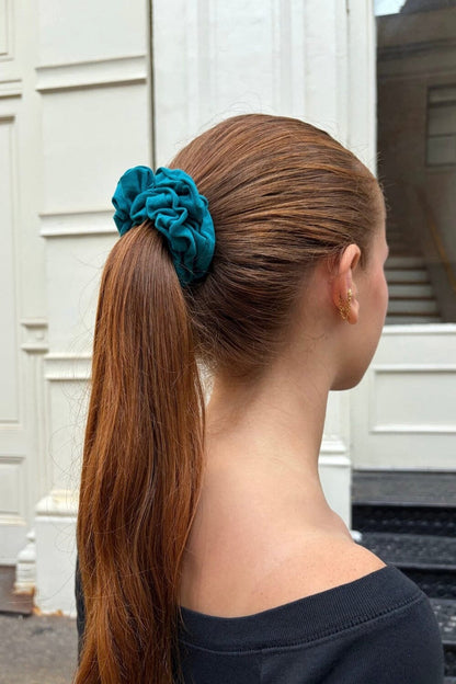 Brandy Melville Sale / Basic Scrunchie