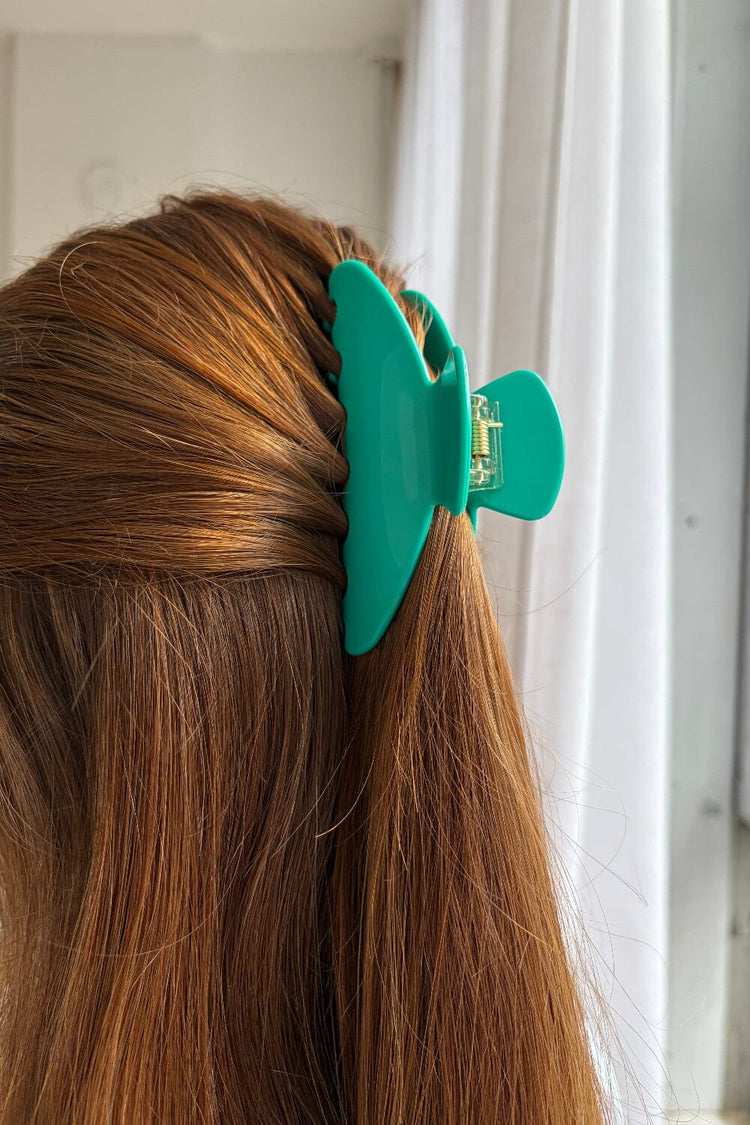Brandy Melville Featured / Hair Claw Clip