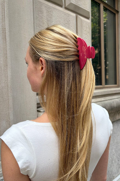 Brandy Melville Featured / Hair Claw Clip
