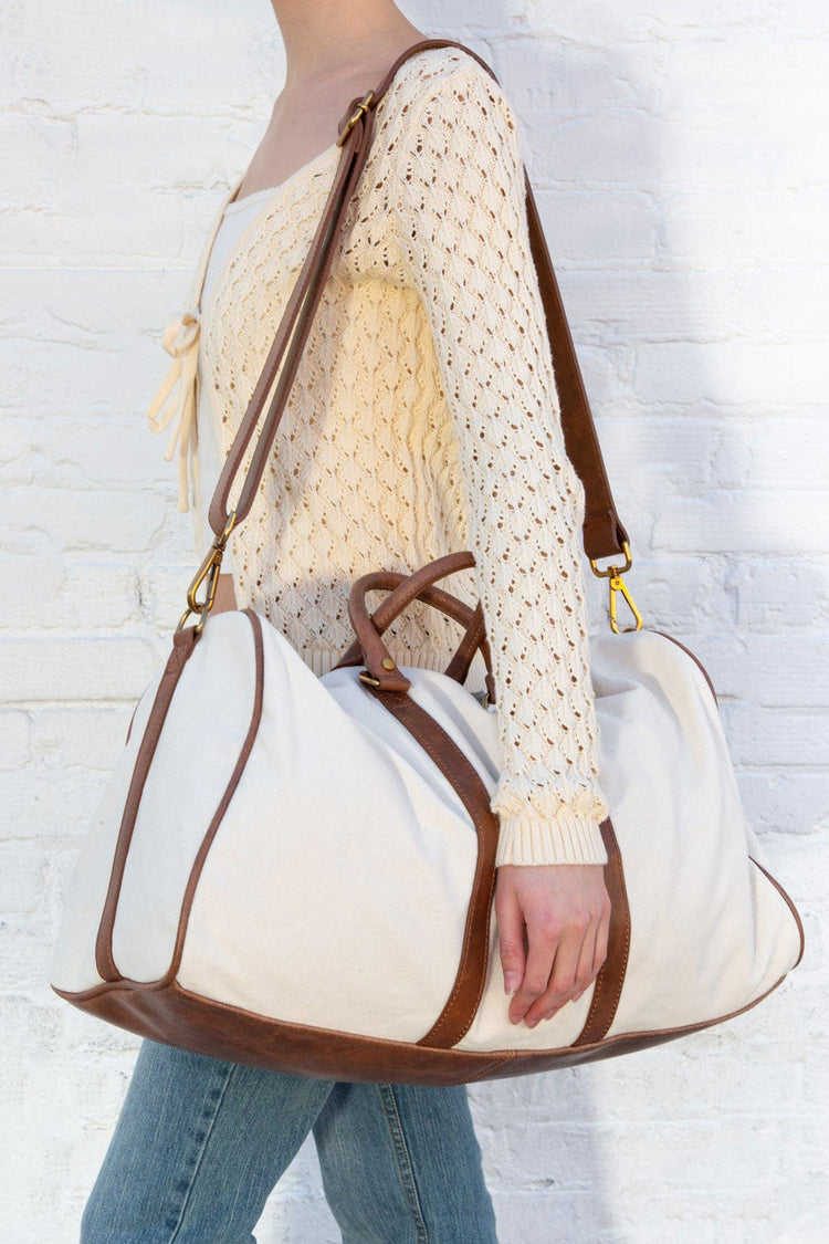 Brandy Melville Top Pick / Ivory Duffle Bag