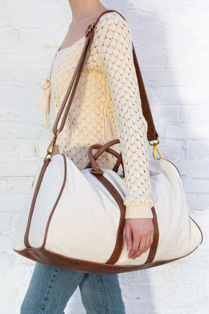 Brandy Melville Top Pick / Ivory Duffle Bag