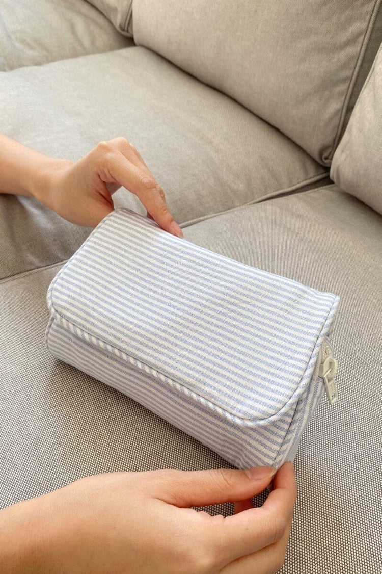 Brandy Melville Latest / Stripe Makeup Bag