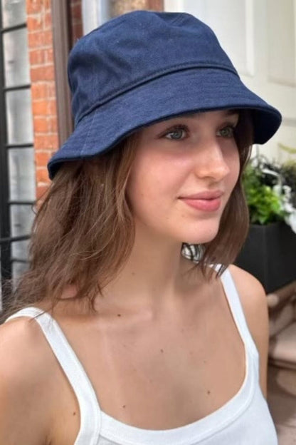 Brandy Melville Classic / Bucket Hat