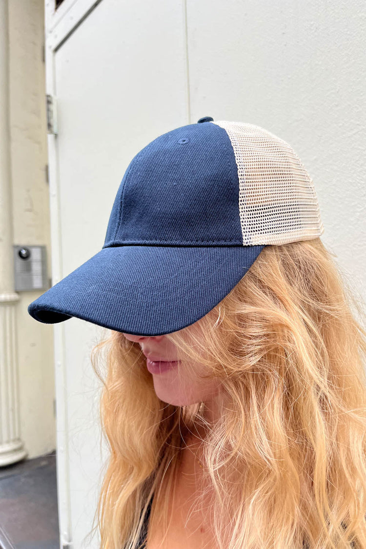 Brandy Melville Signature / Katherine Mesh Cap