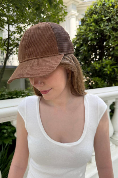 Brandy Melville Top Pick / Katherine Corduroy Cap