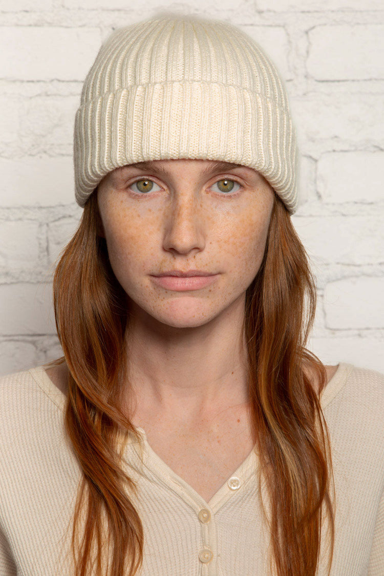 Brandy Melville Classic / Knit Beanie