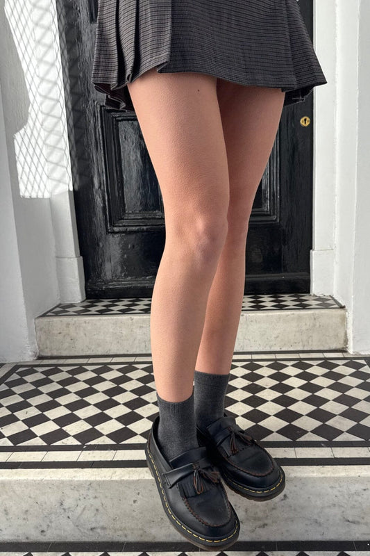 Brandy Melville Top Pick / Basic Socks