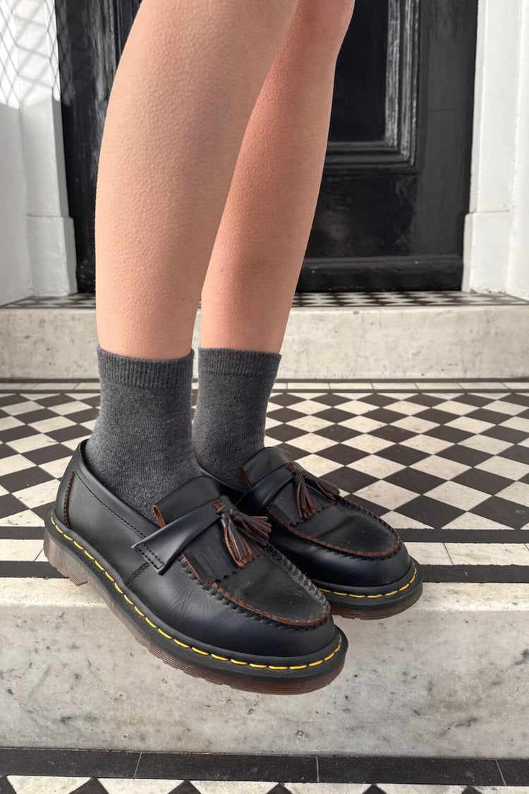 Brandy Melville Top Pick / Basic Socks