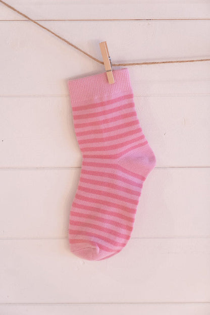 Brandy Melville Deals / Striped Socks