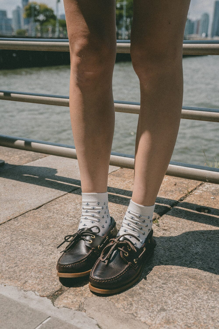 Brandy Melville Top Pick / Anchor Socks