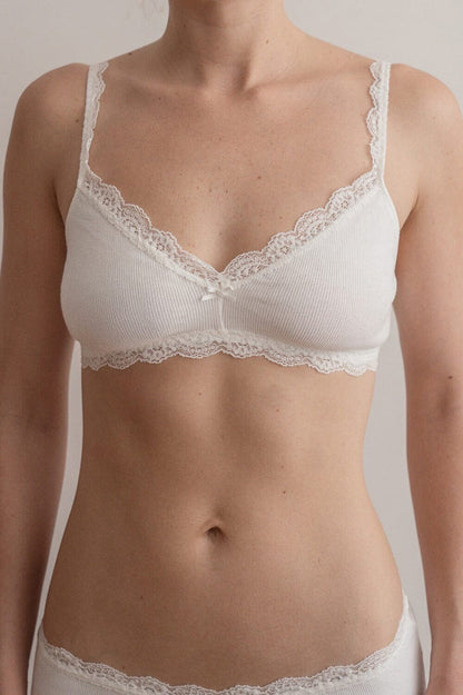 Brandy Melville Latest / Lace Bra