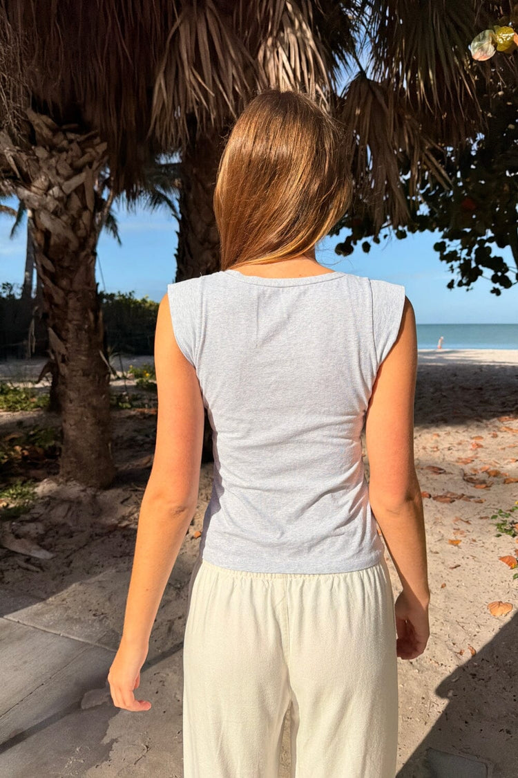 Brandy Melville Sale / Zelly Basic Top
