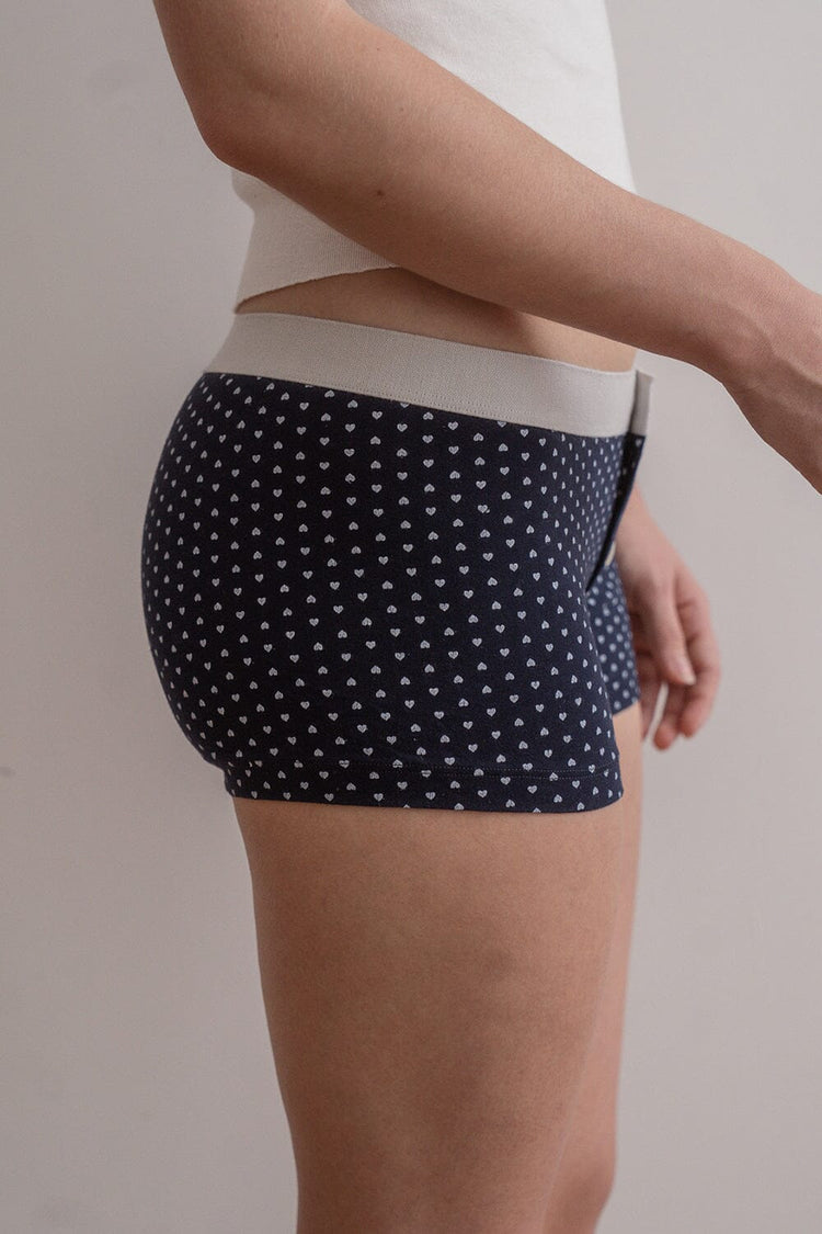 Brandy Melville Value / Boy Short Heart Underwear
