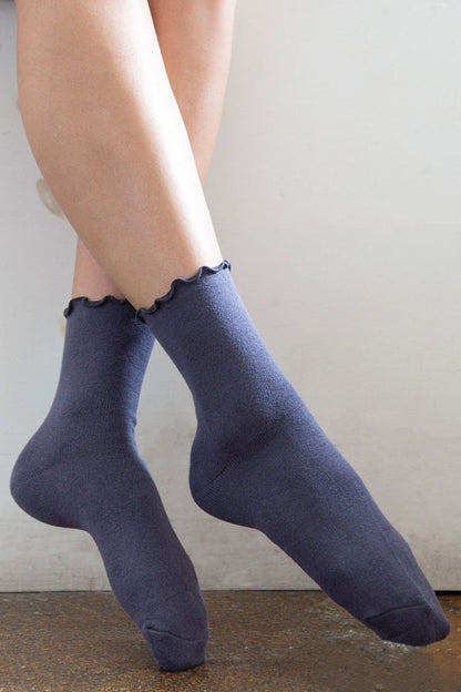 Brandy Melville Recommended / Ruffle Socks